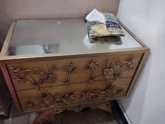 Durable Wooden Furniture for Sale