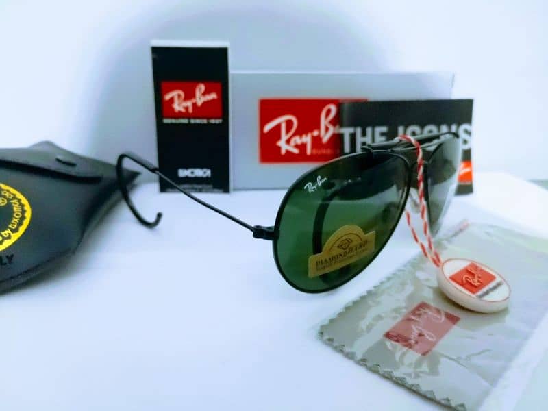 Ray ban Police ck AO RE persol Hugo Boss Rayban Wayfarer 2140 Prada 10