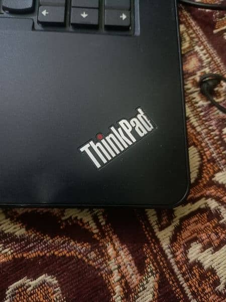 Lenovo Thinkpad i7 7th gen, ASUS laptop E403  Mobile Performance 9