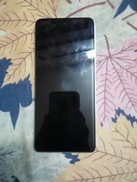 Tecno spark 10 pro  8+8 gb  ram extendable 256 gb rom 1