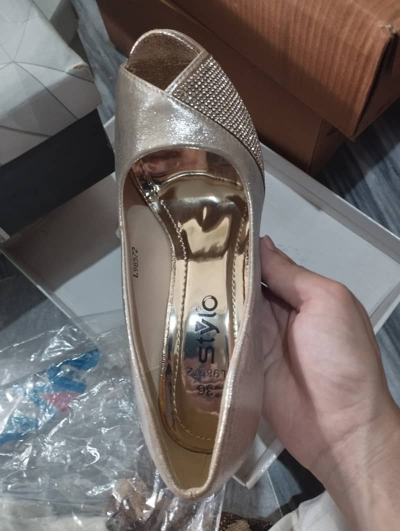 Stylo brand, size36 4