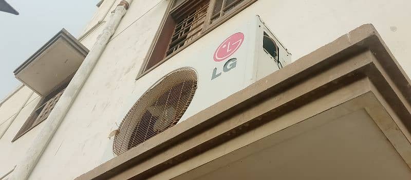 LG Air conditioner. 1