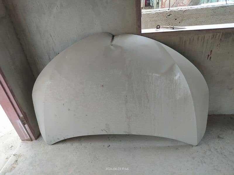 corrola grande bonnet for sell 2