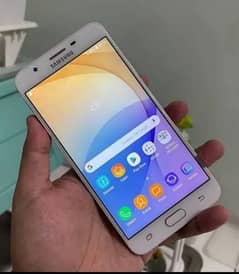 Samsung Galaxy J7 Prime' Good Condition.