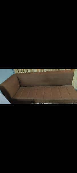 L shave 6 seater sofa sat 3