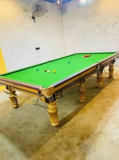 snooker table