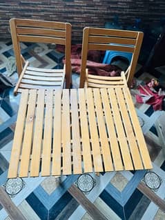 fouldable table and 2 chairs 0