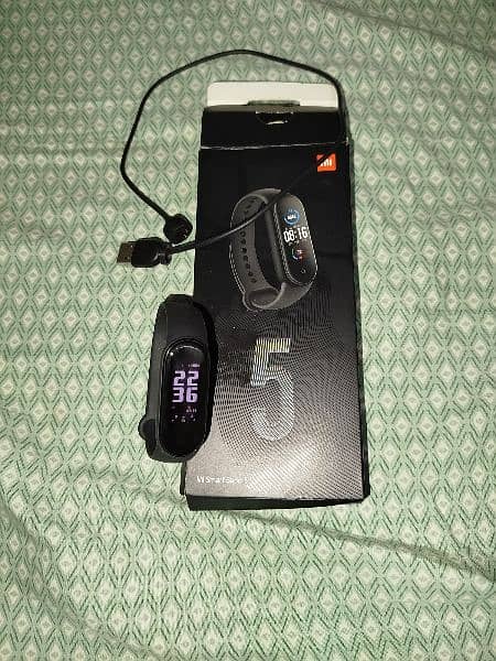 Smart Watch Mi Band 5 (original) 1