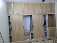 Carpenter/Kitchen