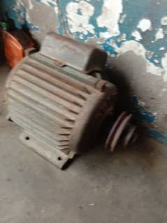 Motor