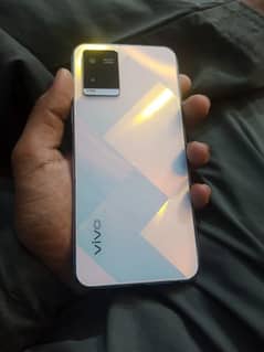 vivo y21 with box and charger All ok just panel damge