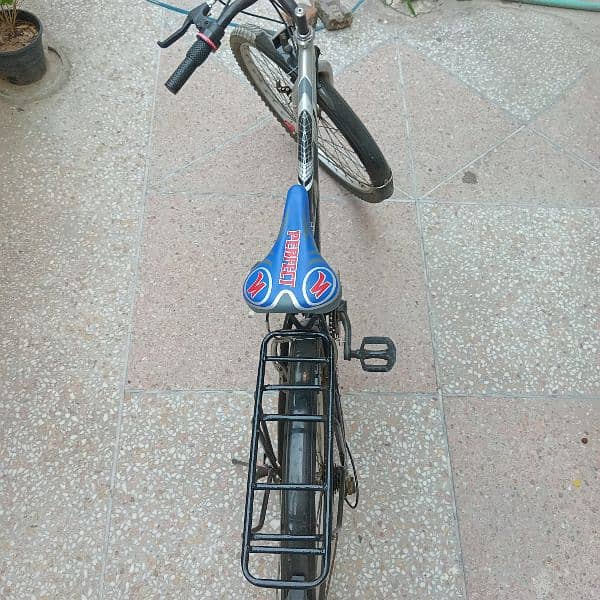 Dragon USA  bike for sale in excellent condition 2