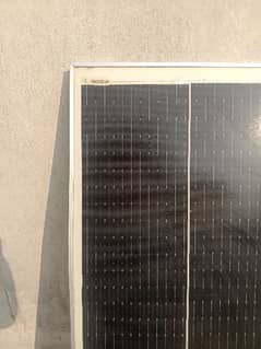 Solar panel for sale 200 Watt Exchange with computer or laptop