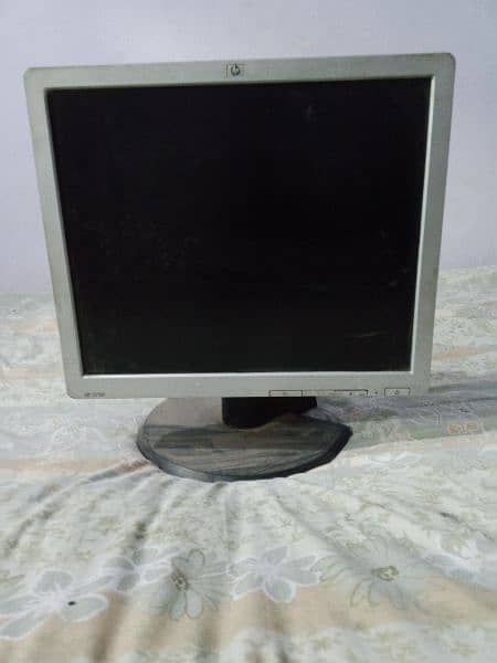 HP monitor 9/10 1