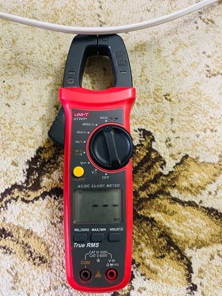 Unity 203+ Digital Multimeter 3