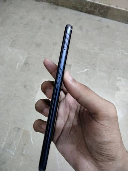 Oneplus n200 5g 1