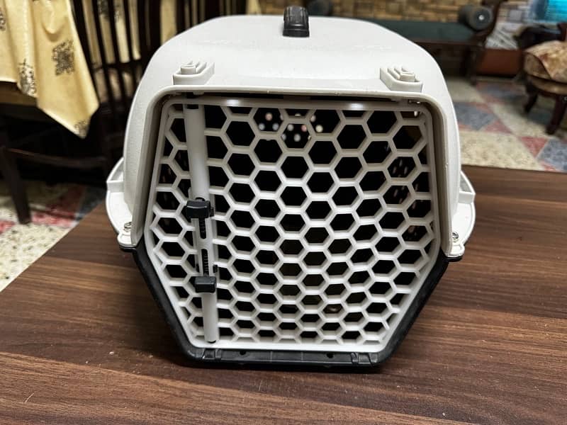 Cat Carring Cage White 1