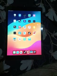 I pad 9generation 64GB contact no 0306/3603665