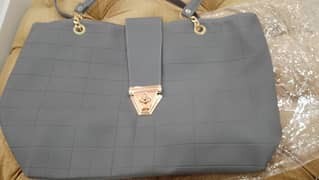 urgently selling new hand bag for sale 0