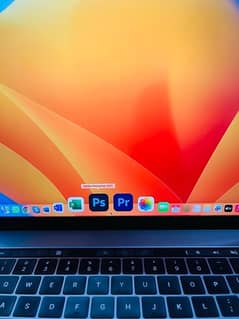 Macbook pro 2017 16/512 Core i7 15inch