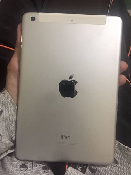 Apple iPad mini 3 1