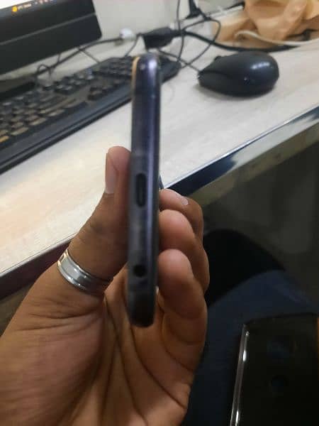 Motorola z4 for sale 3