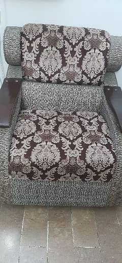 double foam 7 seater sofa set and table