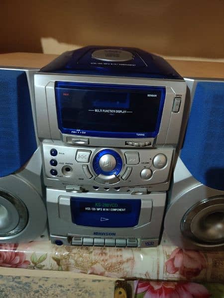 speakers dvd vcr radio computer and mobile connecting all ok 10by10 11