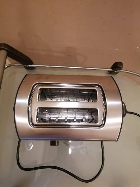 Geepas toaster for sale 2