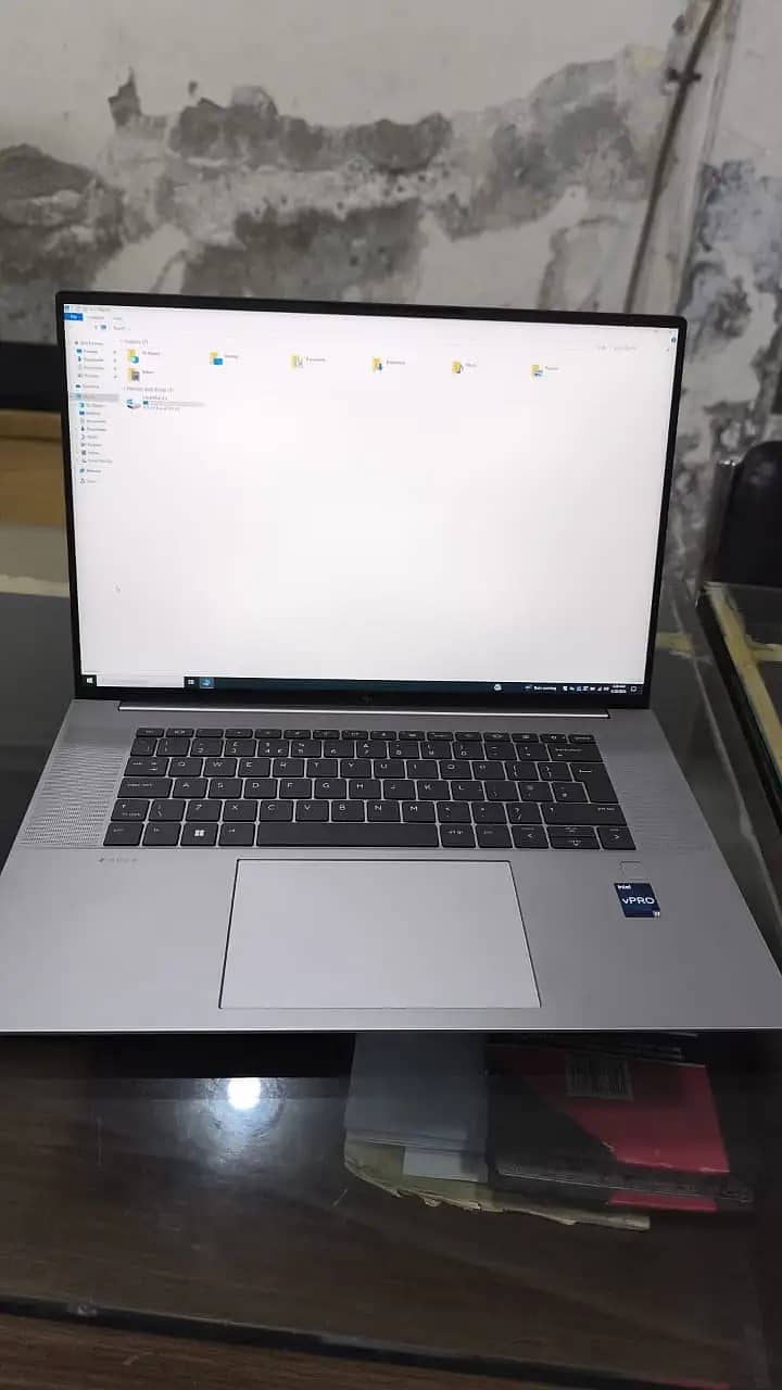 HP Zbook Gaming 8GB Graphics i7 12th Generation 3