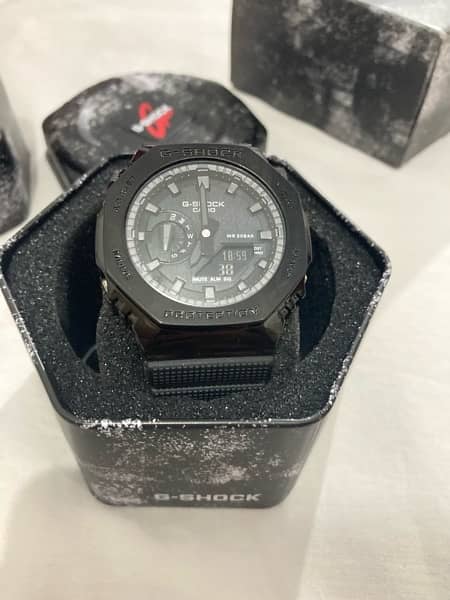 Casio G-shock gm2100 matel same as original 9