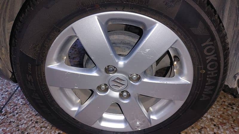 SUZUKI SWIFT DLX ALLOY RIMS | 15 INCH | 10/8.5 11