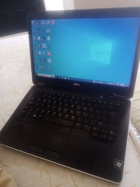 Dell latitude E7440 model 5