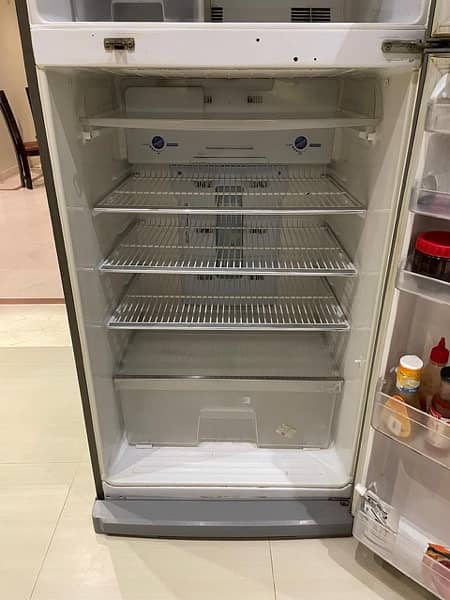 Mitsubishi Fridge - Non Frost 4