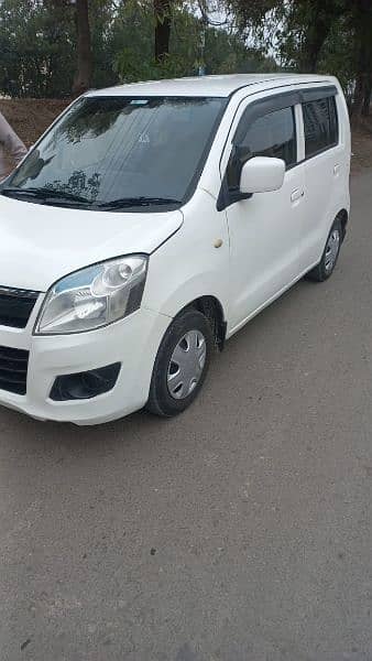 Suzuki Wagon R 2018.     (03274916309)