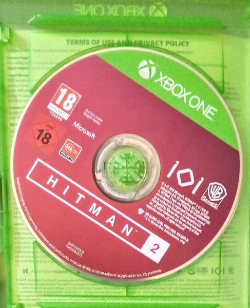 Hitman 2 CD (xbox-one) 1