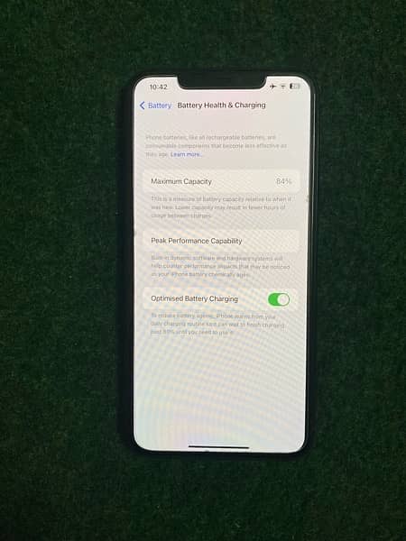 iphone 11 pro max jv 256 gb battery health 84%10/10 condition 4