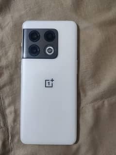 One Plus 10 pro 5G  16/512 ( Panda Special Edition)