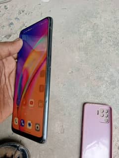 I'm selling my oppo f19 pro with box and original charger