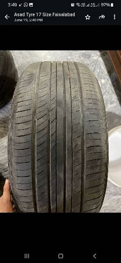 215.50. 17  tyre for sale very good condition 
yokohama advan db