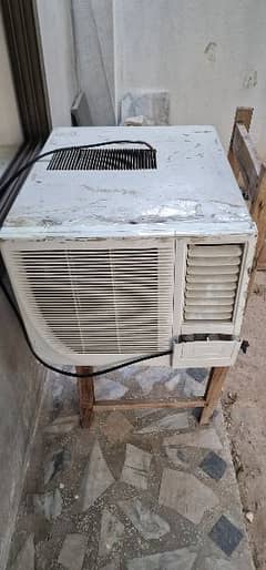 window ship ac 0.75 ton