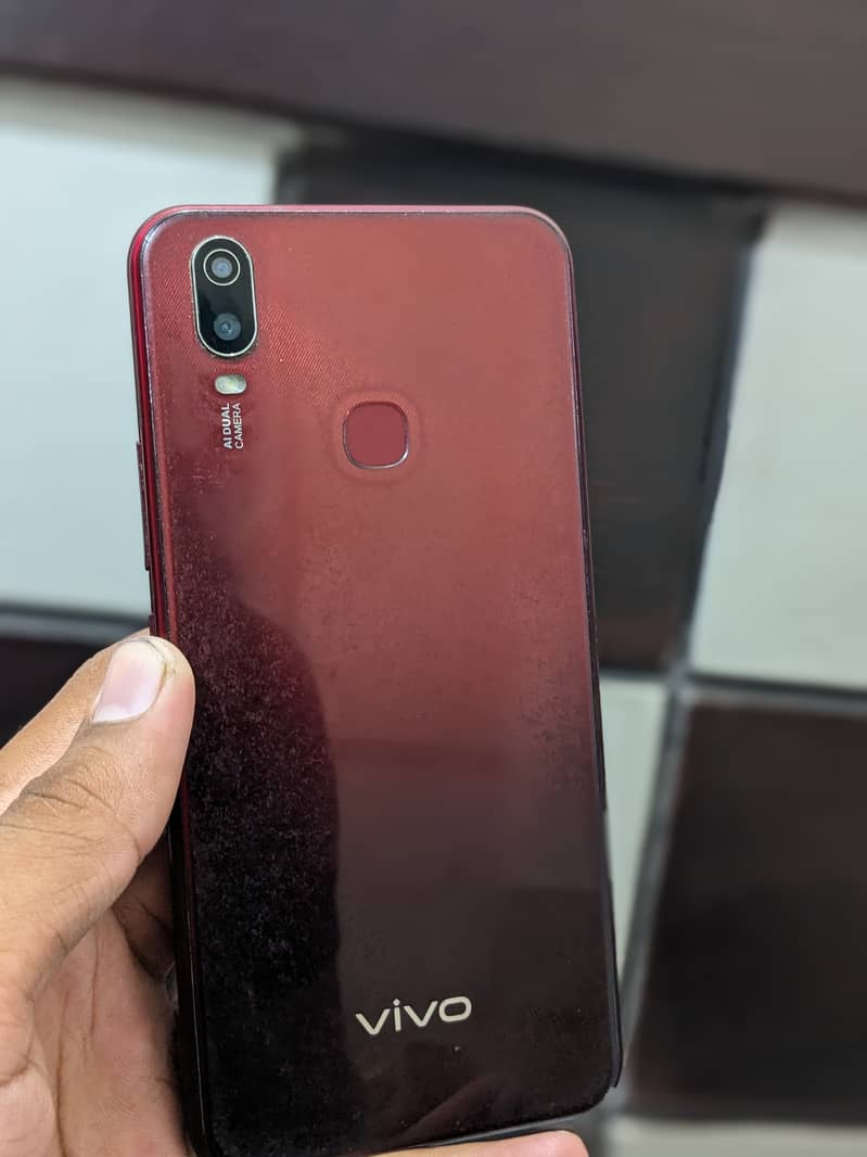 11000RS. Vivo y11.3/32GB 2