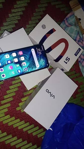 vivo S1 (8/256) 03286558358 1