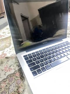 MacBook