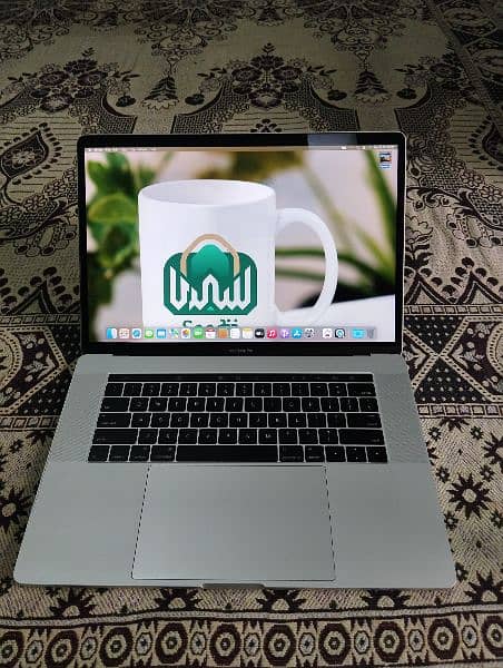 Apple MacBook Pro 2017 (15 inch) | 2GB Graphics | 16GB RAM | Touch Bar 5