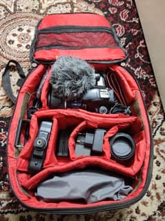 DSLR 60D IN 10 BY 10 CONDITION JAPANI