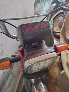 Honda CD 70 2016 model Urgent sell