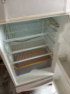 Dawalance Refrigerator