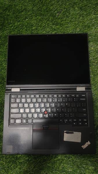 Lenovo Thinkpad yoga 370 3