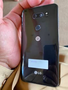 LGV30 4gb 64gb 10/10 new kit exchange possible